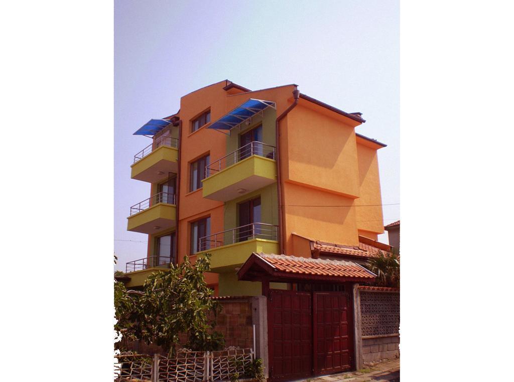 Guest House Yavorov 切尔诺莫雷茨 外观 照片